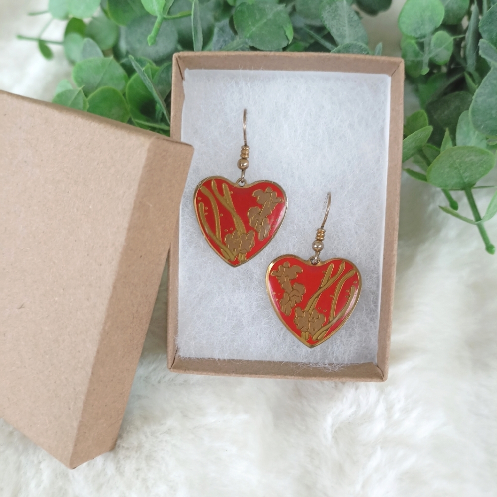 🌷3/15🌷 Coral reef heart earrings
